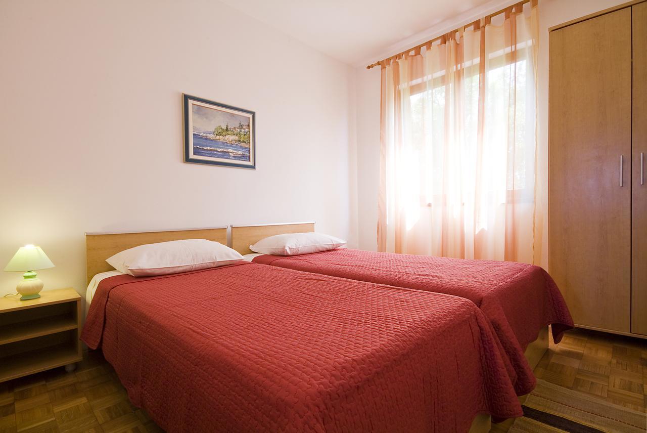Apartments Valentina-B ニン エクステリア 写真